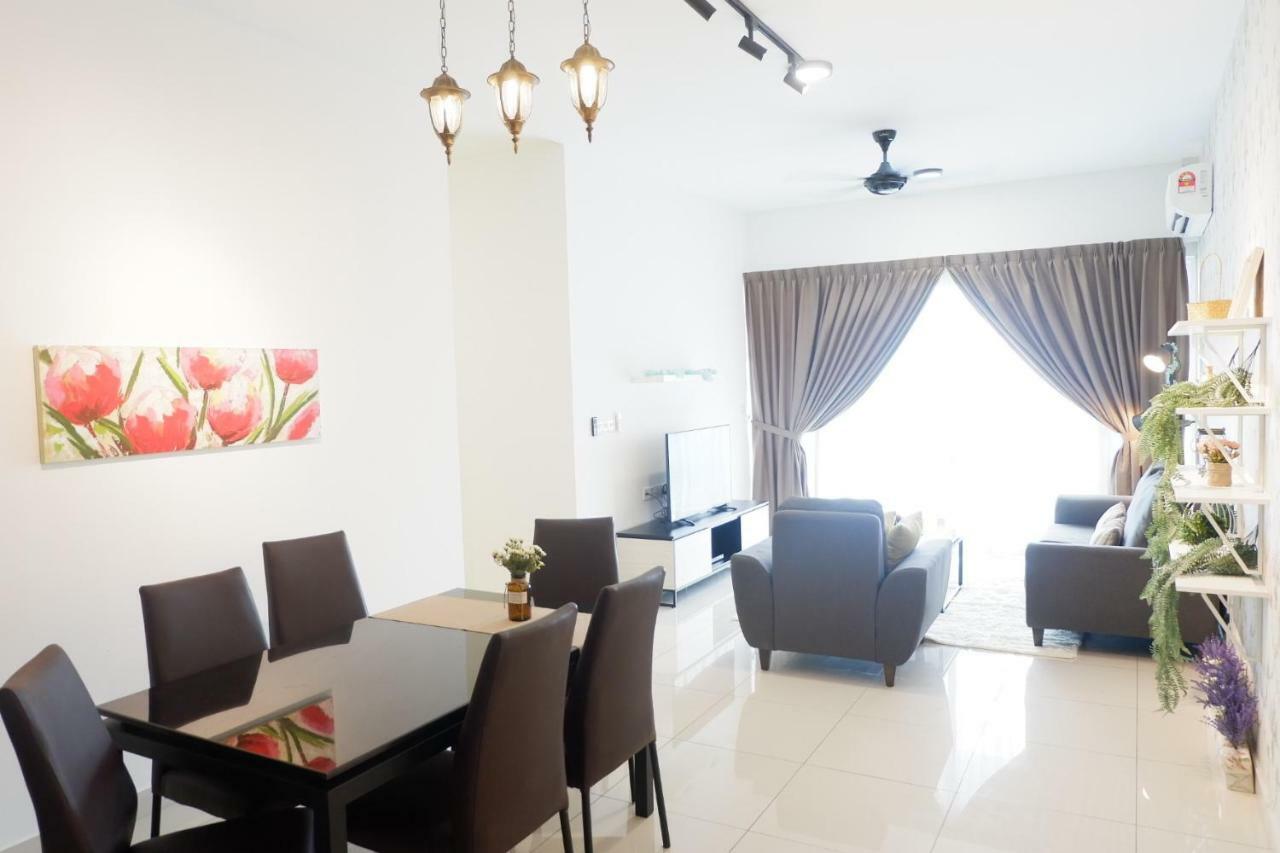 The Pinnacle Tower Johor Bahru Zewnętrze zdjęcie