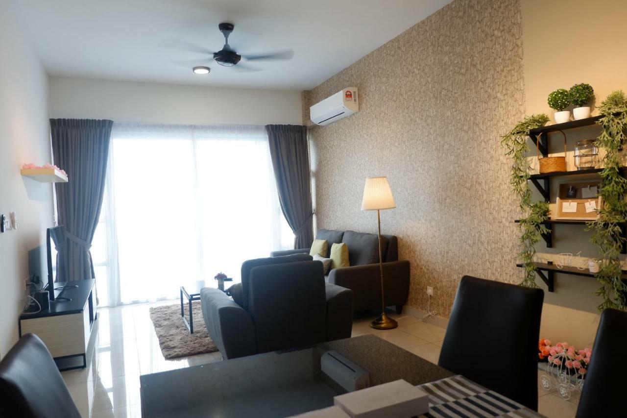 The Pinnacle Tower Johor Bahru Zewnętrze zdjęcie